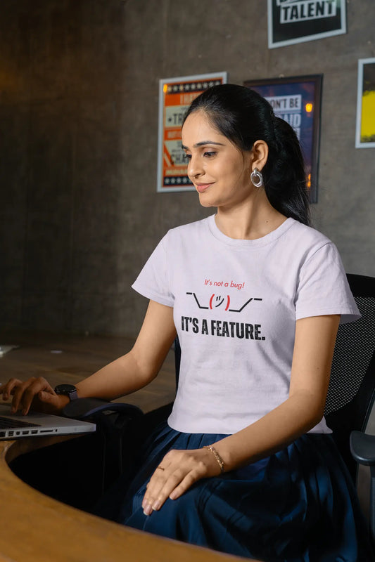 It's not a bug! It's a feature! - Unisex Classic T-Shirt DevHero India