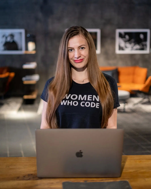 Women Who Code Empowering T-Shirt - Black - Inspiring and Comfortable DevHero India